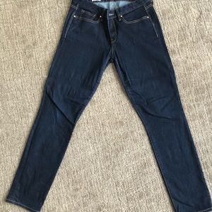 Size 29 1969 Gap skinny jeans, dark wash